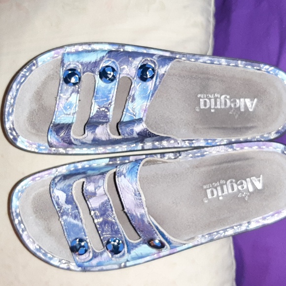 Womens Alegria Butterfly Floral Sandals Size 38 Purple and Blue, Gently worn. - Picture 4 of 6